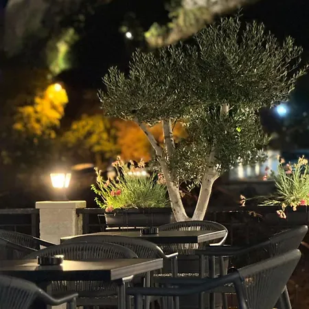 With Castle View Gjirokastër