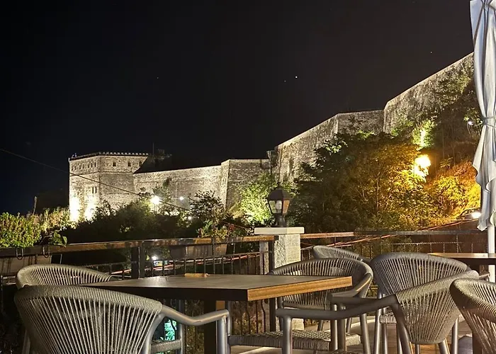 With Castle View Gasthof 3*