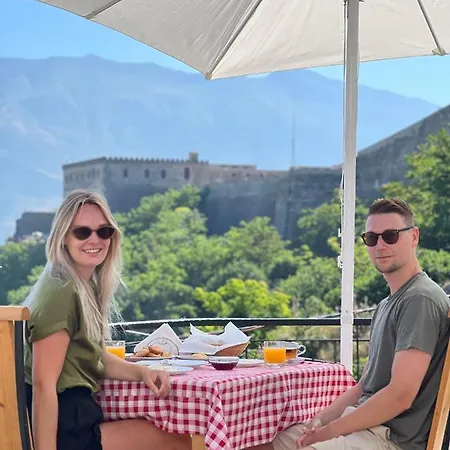 Guest house With Castle View